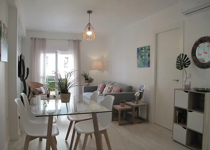 Mar Y Playa Boliches * Фуенхірола